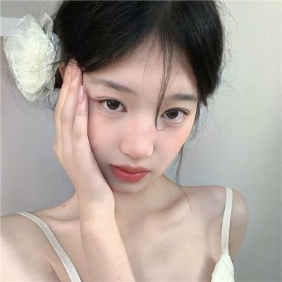 你比星光美丽