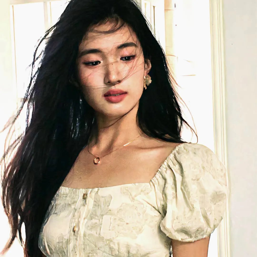 明天，我会成为谁的女友